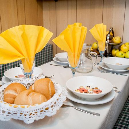 Villaggio Turistico Camping Cervino Antey-Saint-André Esterno foto