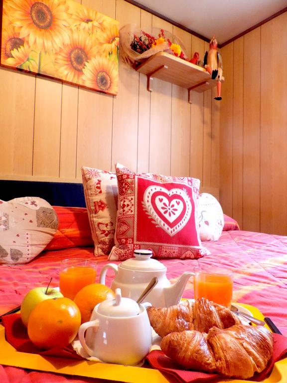 Villaggio Turistico Camping Cervino Antey-Saint-André Esterno foto