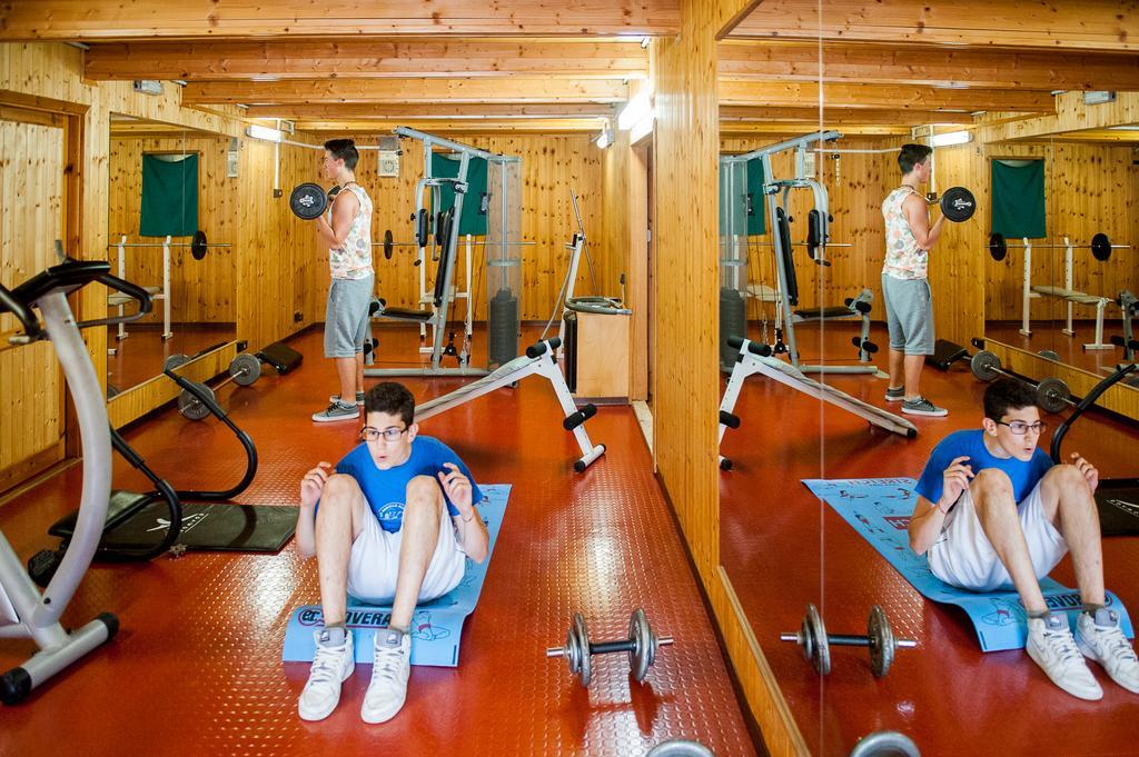 Villaggio Turistico Camping Cervino Antey-Saint-André Esterno foto