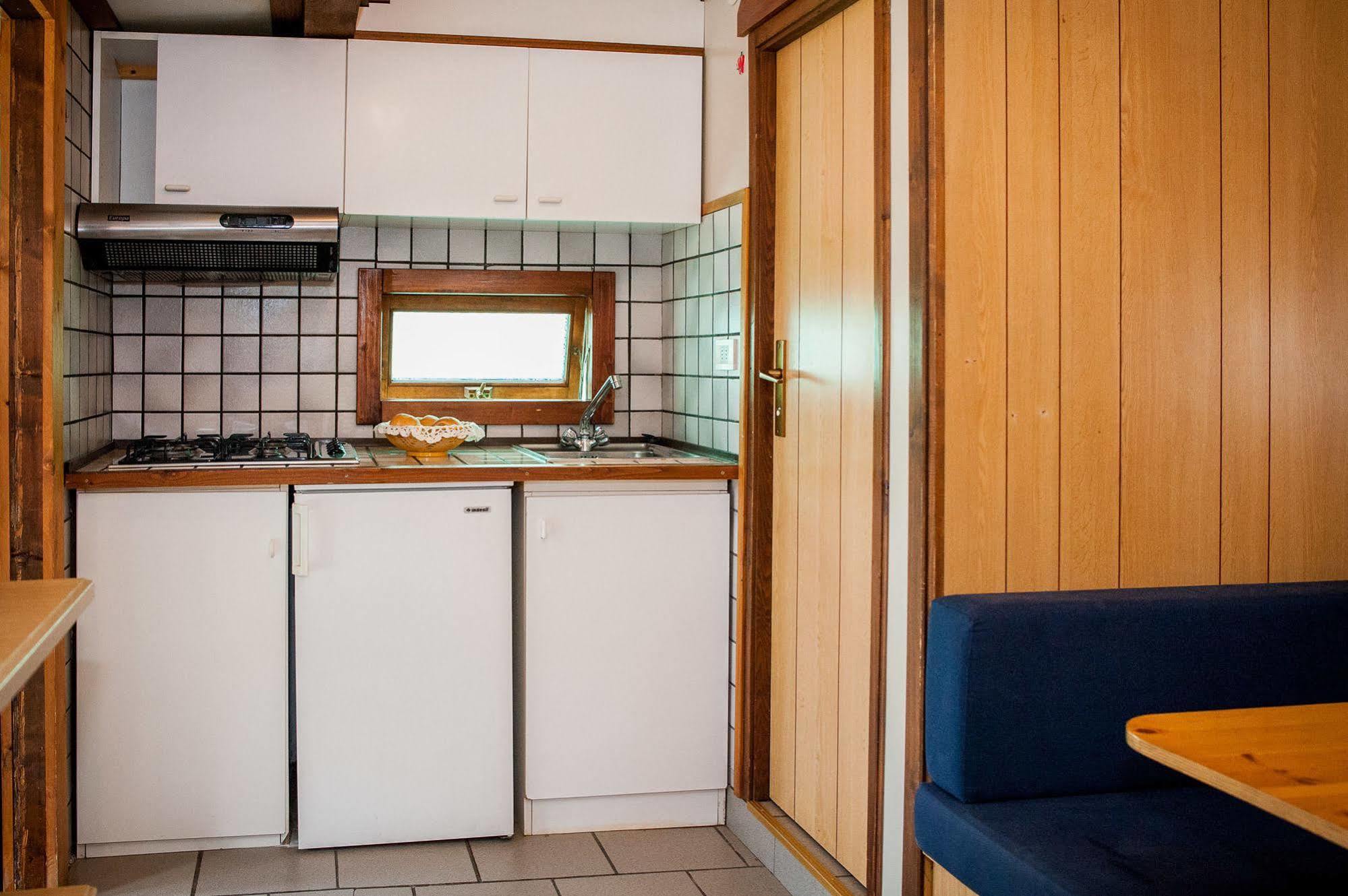 Villaggio Turistico Camping Cervino Antey-Saint-André Esterno foto